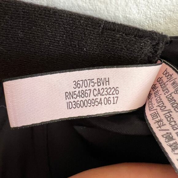 Victoria's Secret Bra Push Up Without Padding Black 34DD - Picture 4 of 6